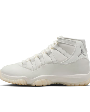 W AIR JORDAN 11 RETRO "PEARL" | AR0715-110 SAIL/PEARL GREY-WHITE-METALLIC SILVER