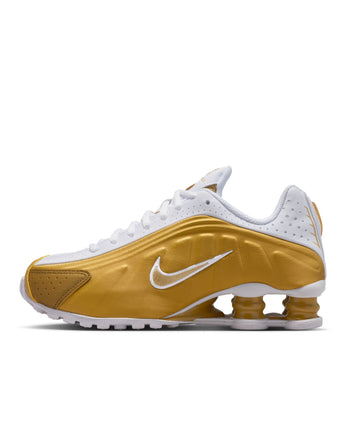 NIKE SHOX R4 (GS) | CW2626-700 METALLIC GOLD/METALLIC GOLD-WHITE