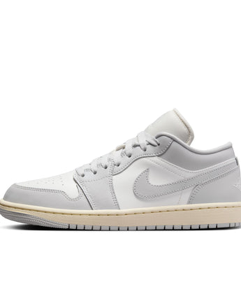 W AIR JORDAN 1 LOW | DC0774-103 SAIL/NEUTRAL GREY-COCONUT MILK