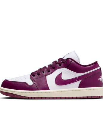 W AIR JORDAN 1 LOW | DC0774-161 WHITE/BORDEAUX-SAIL