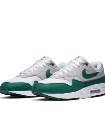 NIKE AIR MAX 1 | DC1454-100 WHITE/EVERGREEN AURA-NEUTRAL GREY-BLACK