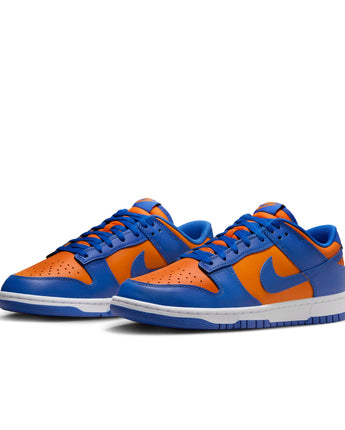 NIKE DUNK LOW RETRO | DV0833-800 BRIGHT CERAMIC/TM ROYAL-UNIVERSITY RED