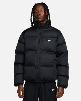 NIKE SPORTSWEAR CLUB PUFFER JACKET | FB7368-010 BLACK/WHITE