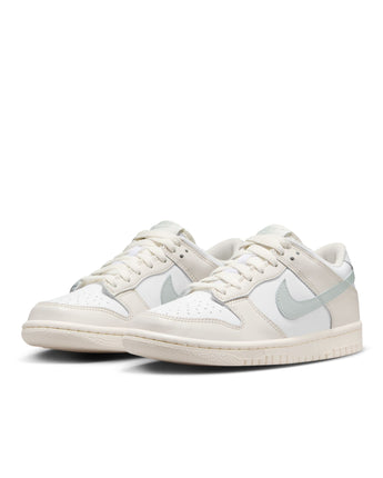 NIKE DUNK LOW (GS) | FB9109-109 WHITE/LIGHT SILVER-PHANTOM