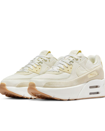 W NIKE AIR MAX 90 LV8 | FD4328-100 SAIL/SAIL-PHANTOM-LT OREWOOD BRN