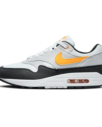 NIKE AIR MAX 1 | FD9082-104 WHITE/UNIVERSITY GOLD/BLACK