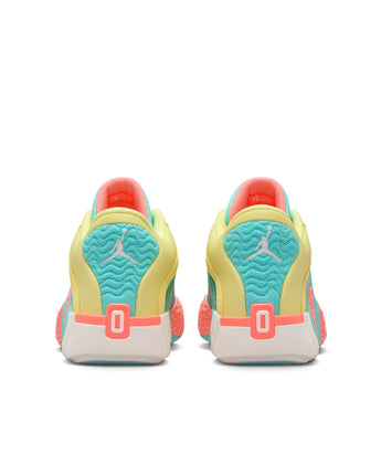 JORDAN TATUM 2 "LEMONADE" | FJ6457-700 LT ZITRON/SAIL-AURORA GREEN-ATOMIC PINK