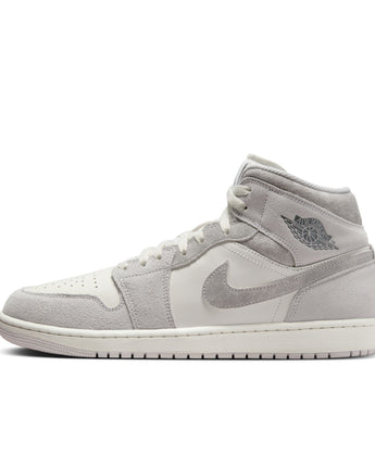 AIR JORDAN 1 MID SE | FQ7720-002 NEUTRAL GREY/SMOKE GREY-SAIL