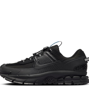 NIKE ZOOM VOMERO ROAM | FV2295-002 BLACK/BLACK-BLACK-RACER BLUE