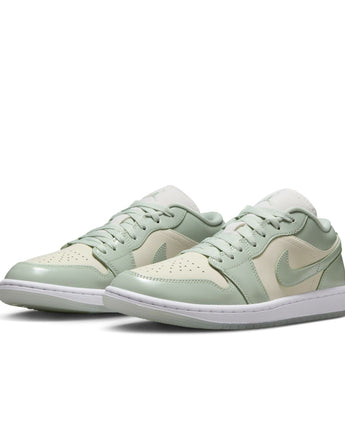 AIR JORDAN 1 LOW SE | HF4078-100 SAIL/SEAFOAM-METALLIC SILVER-WHITE