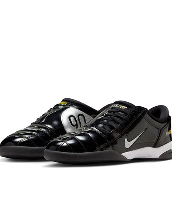 NIKE TOTAL 90 SP | HJ9351-001 BLACK/WHITE-METALLIC SILVER