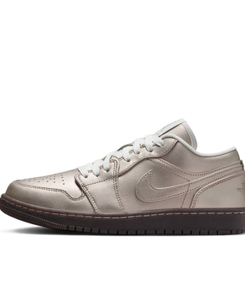 W AIR JORDAN 1 LOW SE | HQ3529-099 METALLIC ZINC/METALLIC ZINC-SUMMIT WHITE