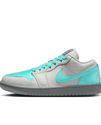 W AIR JORDAN 1 LOW SE | HQ3599-025 PHOTON DUST/AURORA GREEN-SMOKE GREY