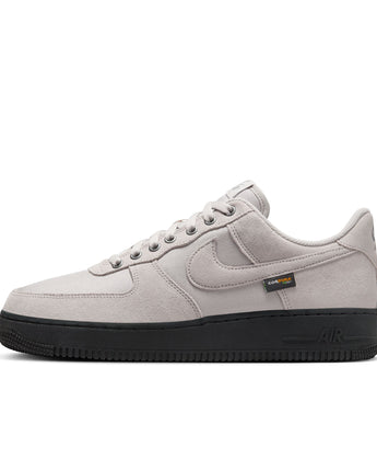 NIKE AIR FORCE 1 '07 | HQ3822-001 LT IRON ORE/LT IRON ORE/BLACK/SMOKE GREY