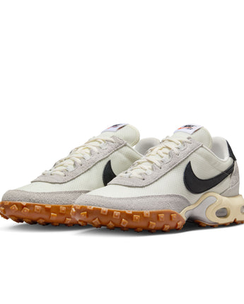NIKE AIR MAX WAFFLE SP 2 | IB3656-100 SAIL/BLACK-GUM MED BROWN-NEUTRAL GREY