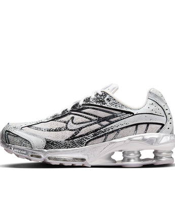 NIKE SHOX RIDE 2 | IB8174-100 WHITE/MTLC PLATINUM-BLACK-FLT GOLD