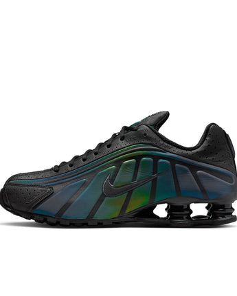 NIKE SHOX R4 SE | IM6596-001 BLACK/BLACK-SEAWEED-LT LEMON TWIST