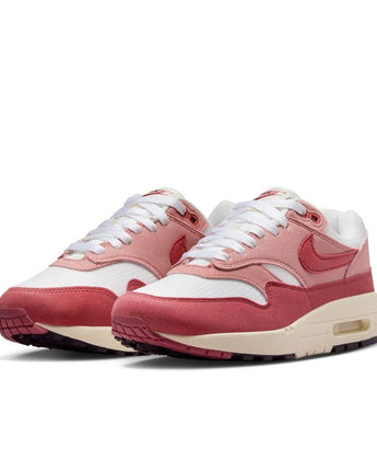 W NIKE AIR MAX 1 | DZ2628-103 SAIL/CEDAR-RED STARDUST-COCONUT MILK